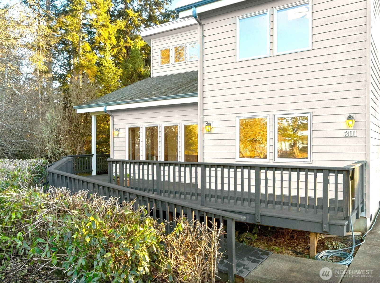 301 E Lila , Westport, WA 98595