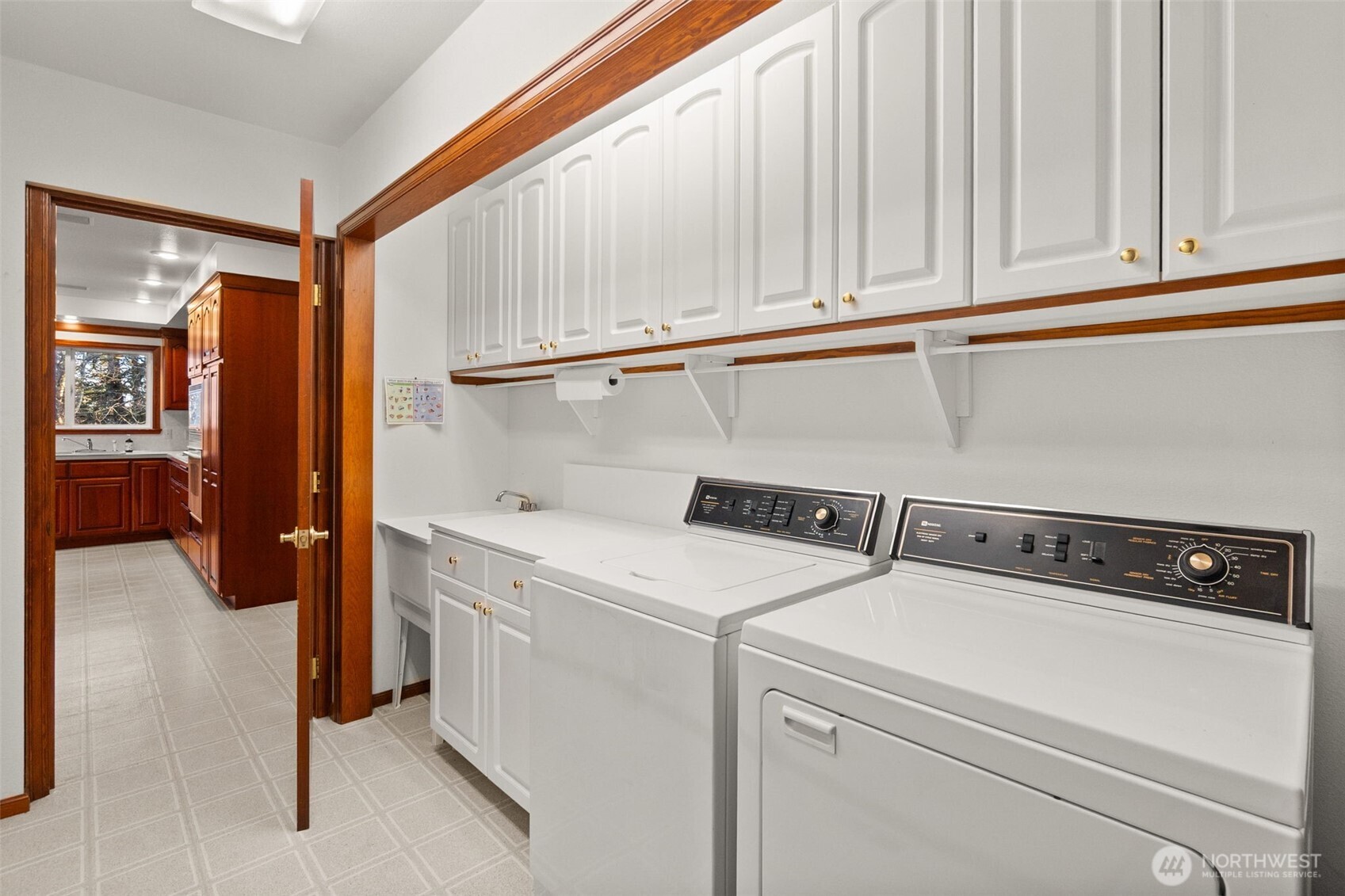 301 E Lila , Westport, WA 98595