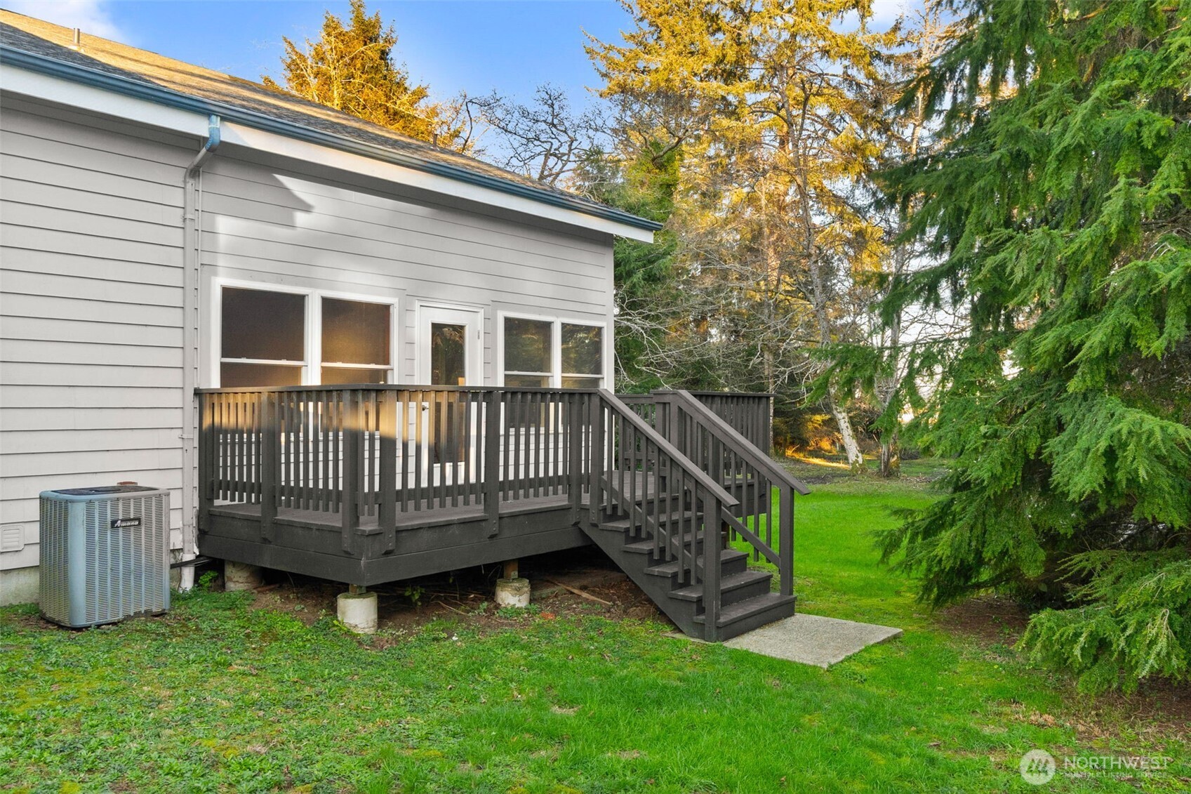 301 E Lila , Westport, WA 98595