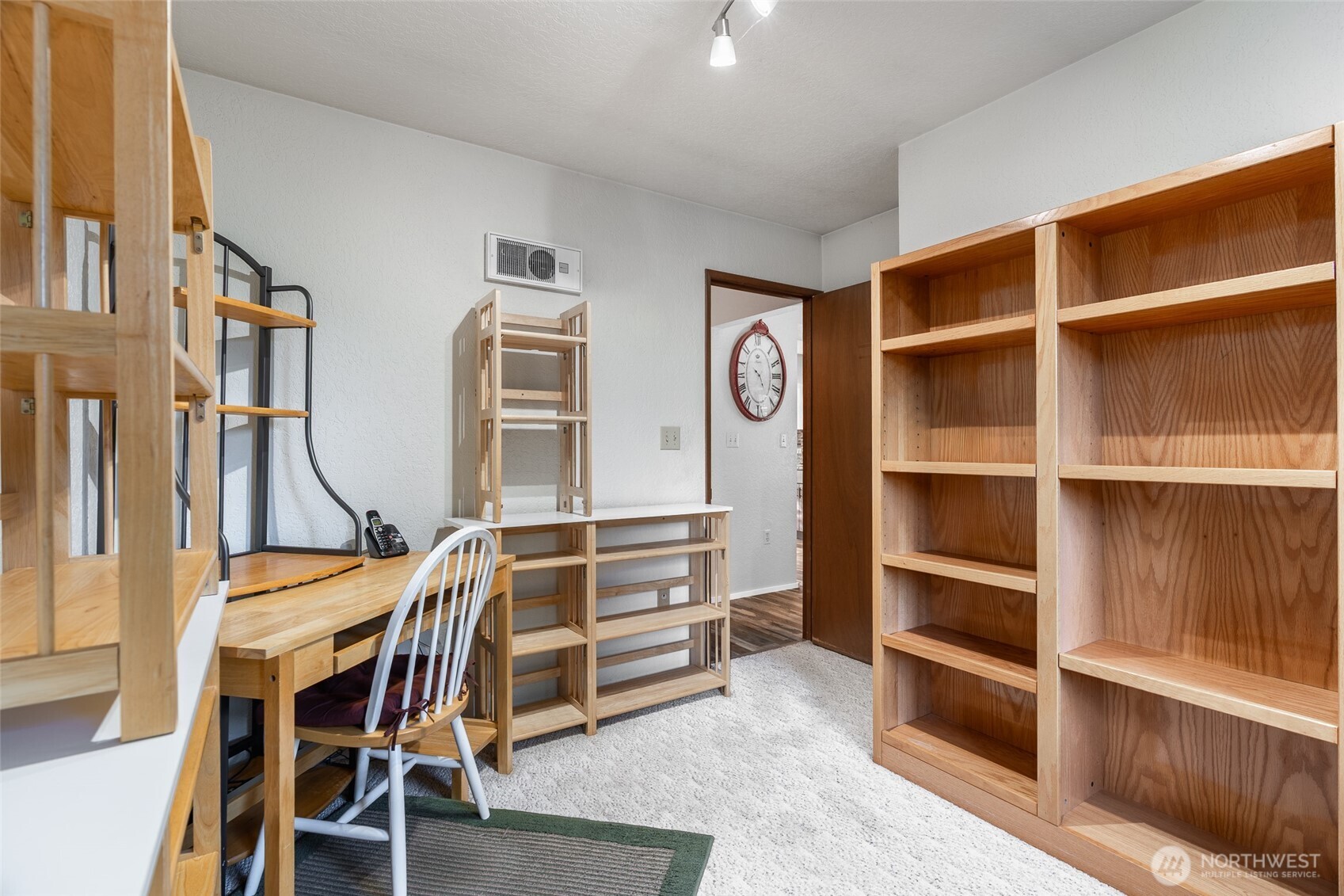 2735 NE 103rd Street , Seattle, WA 98125-7714