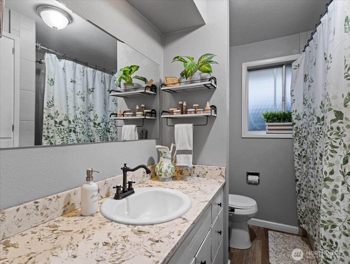 3415 SE Grace Avenue , Battle Ground, WA 98604