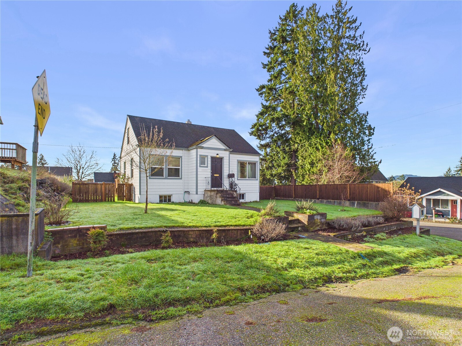 2103 E 21st Street , Bremerton, WA 98310