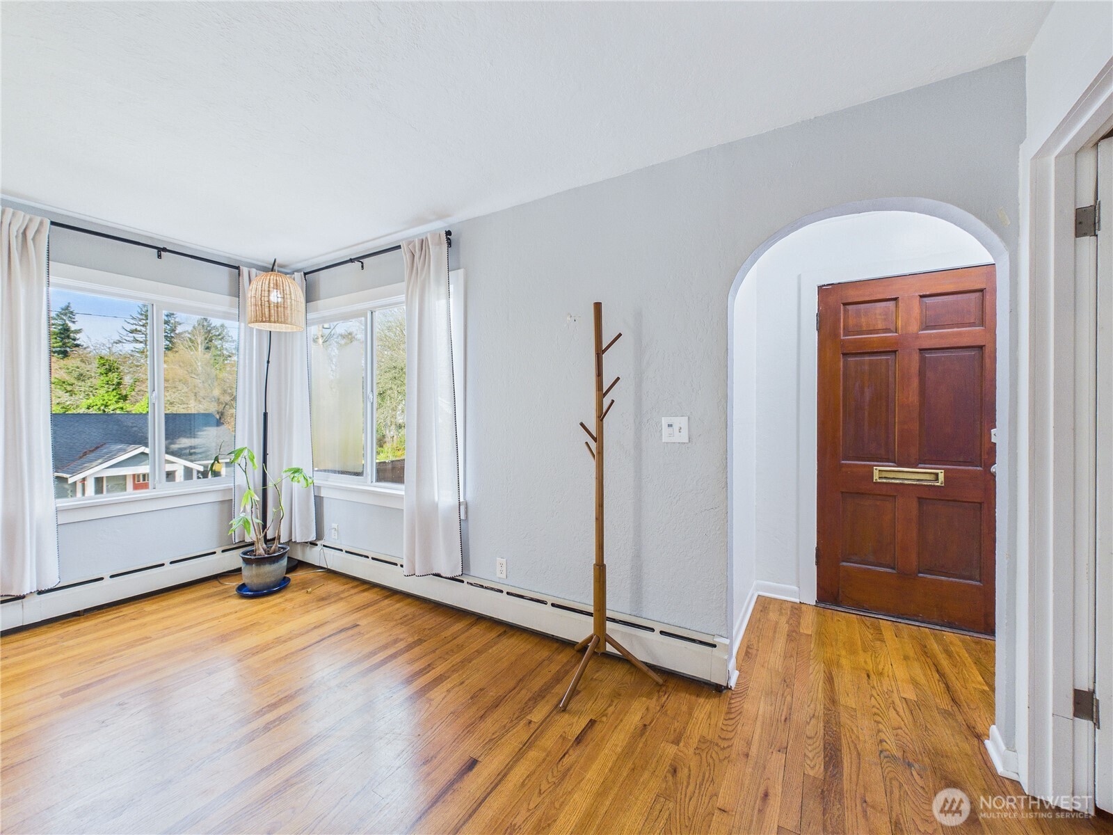 2103 E 21st Street , Bremerton, WA 98310