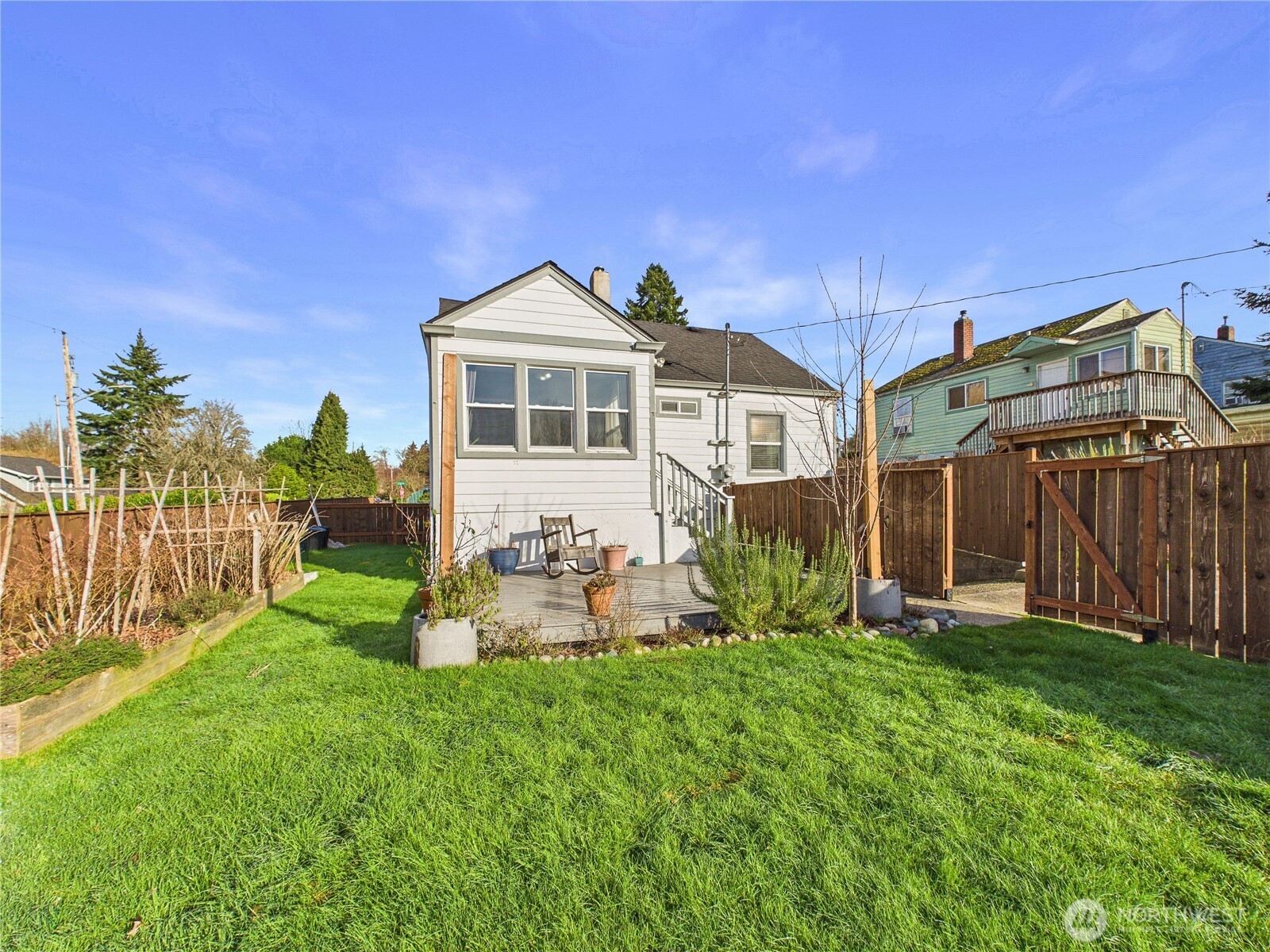 2103 E 21st Street , Bremerton, WA 98310