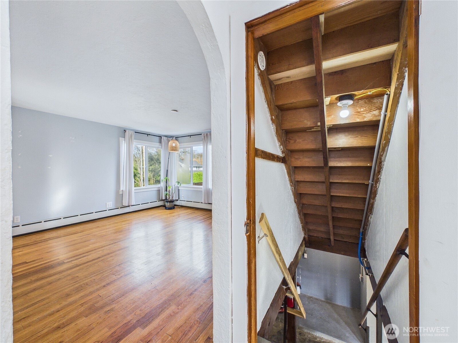 2103 E 21st Street , Bremerton, WA 98310