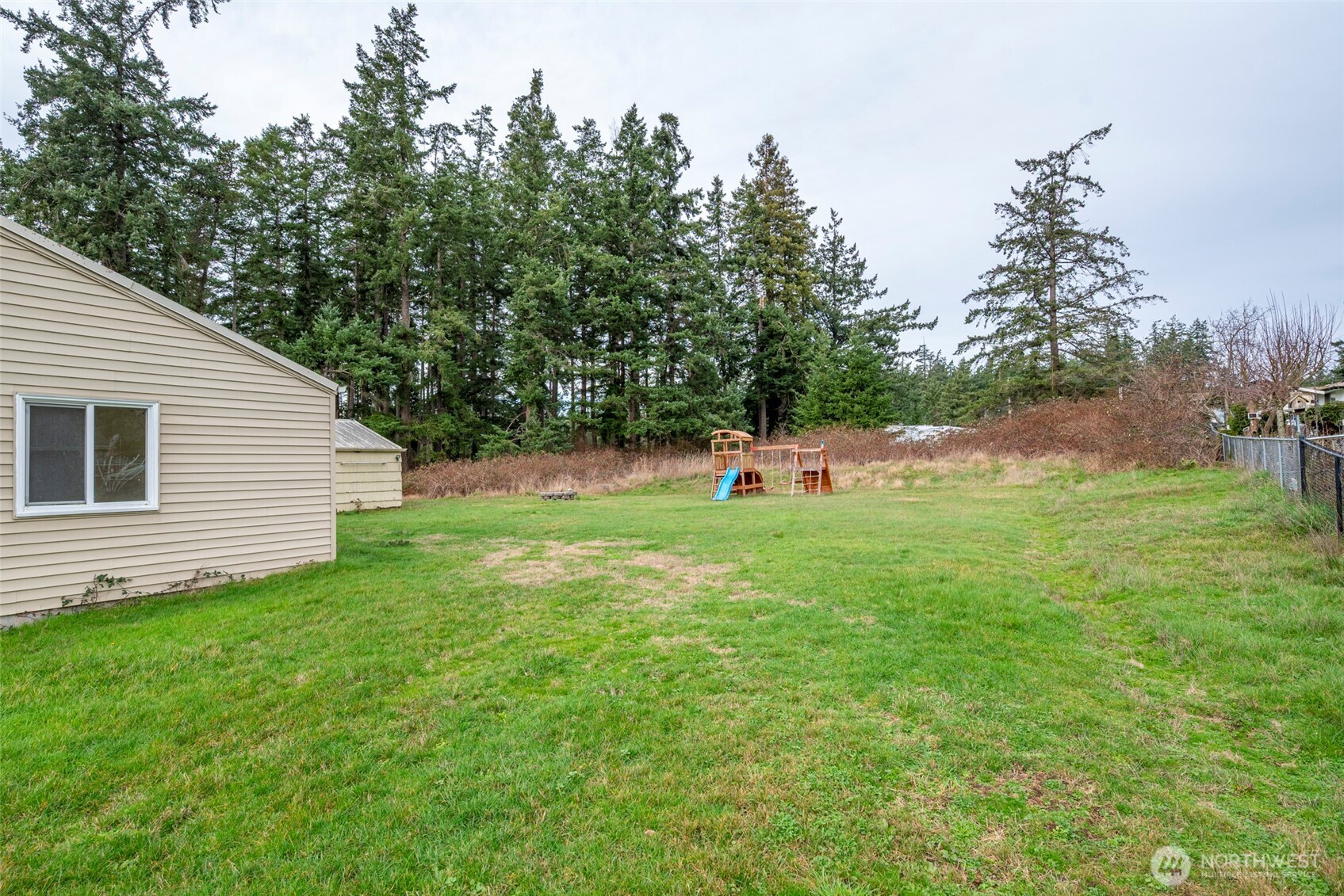 544 NE Easy Street , Oak Harbor, WA 98277