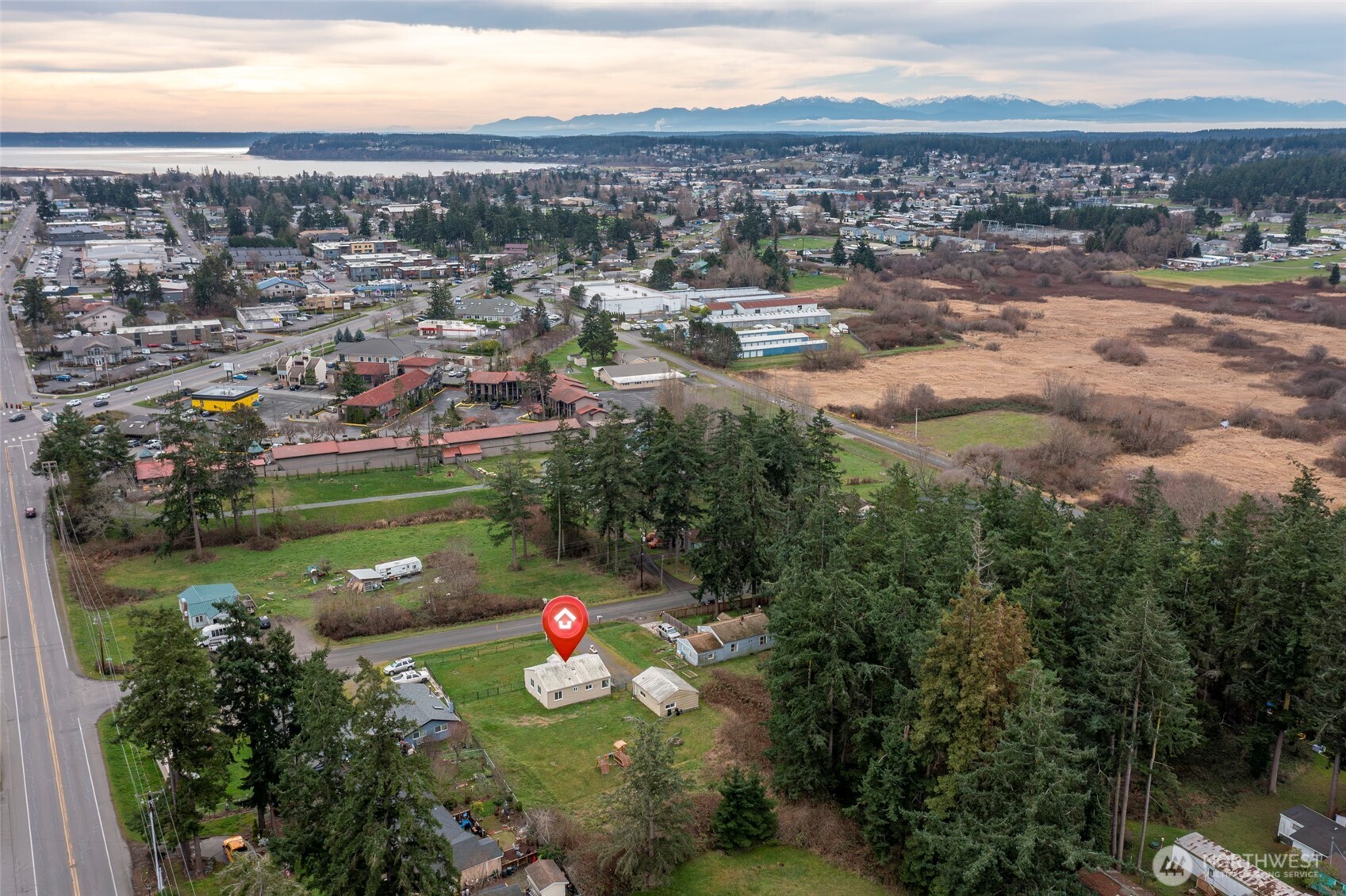 544 NE Easy Street , Oak Harbor, WA 98277