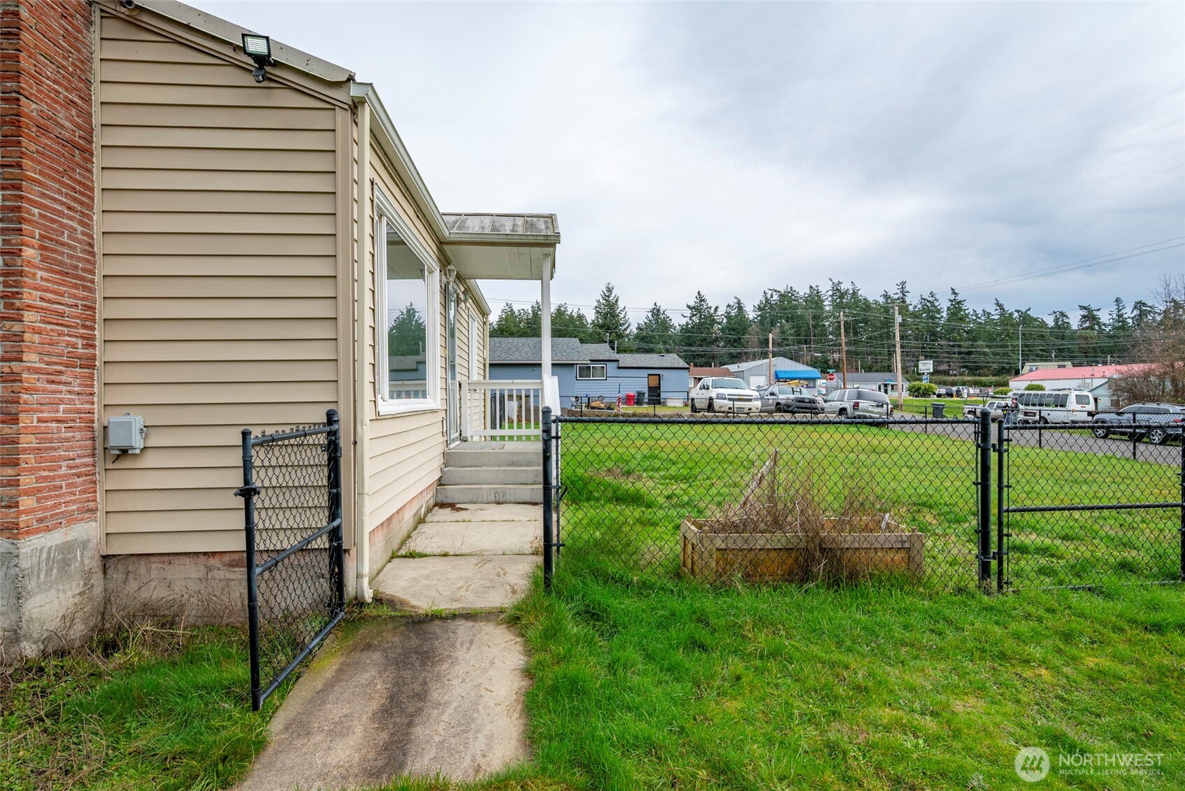 544 NE Easy Street , Oak Harbor, WA 98277