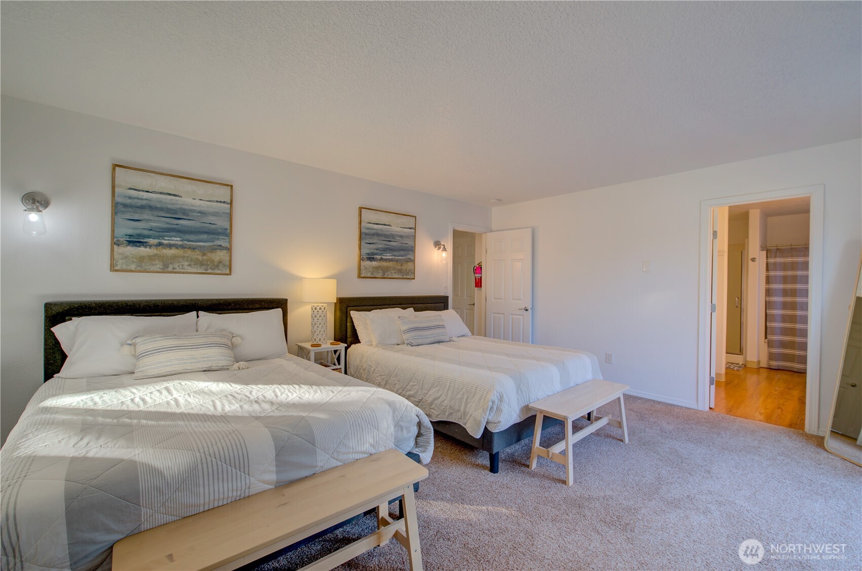 2705 N Sea Crest Avenue , Long Beach, WA 98631