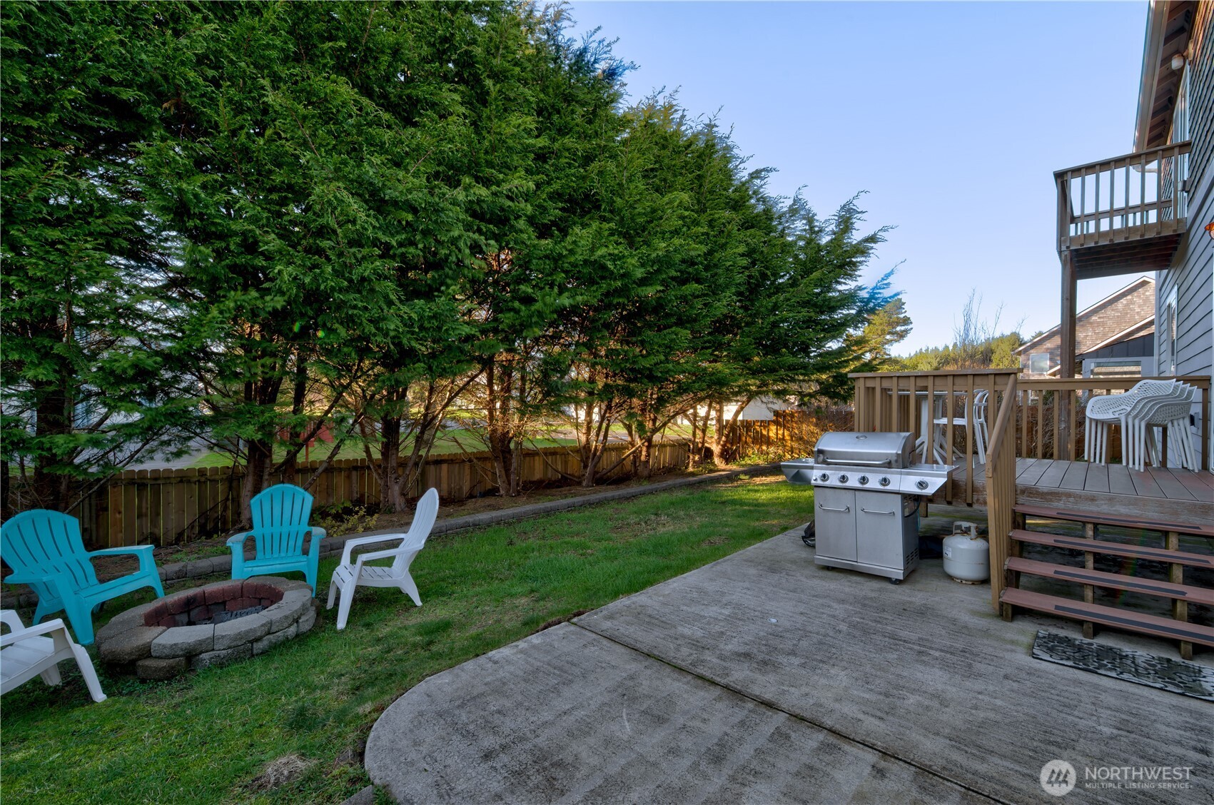 2705 N Sea Crest Avenue , Long Beach, WA 98631