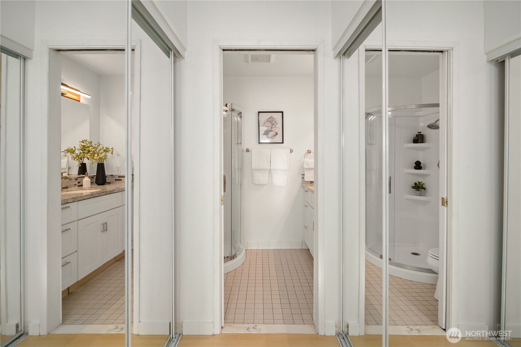 12517 NE 23rd Place #B4, Bellevue, WA 98005