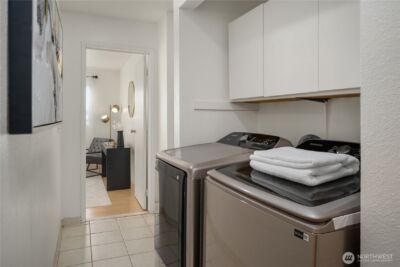 12517 NE 23rd Place #B4, Bellevue, WA 98005 - Photo 18
