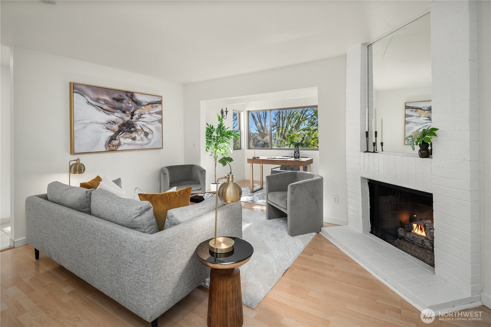 12517 NE 23rd Place #B4, Bellevue, WA 98005