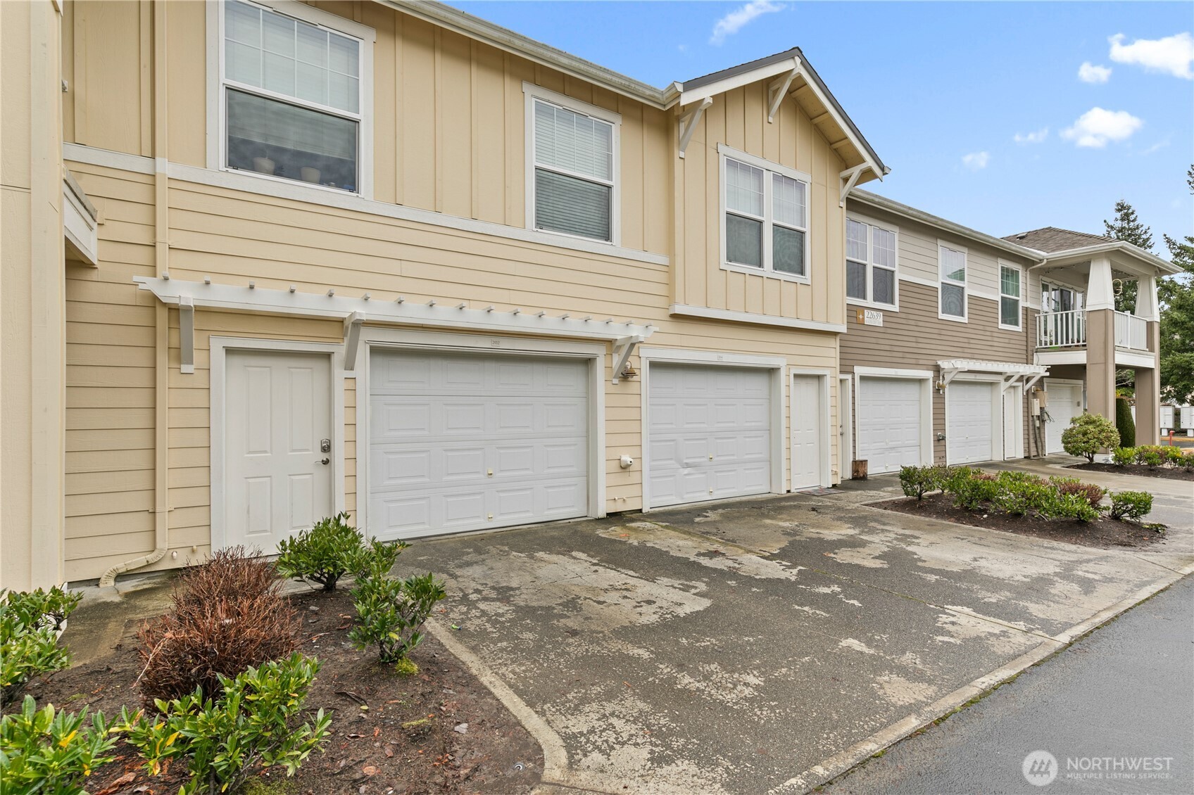 22639 NE Alder Crest Drive #202, Redmond, WA 98053