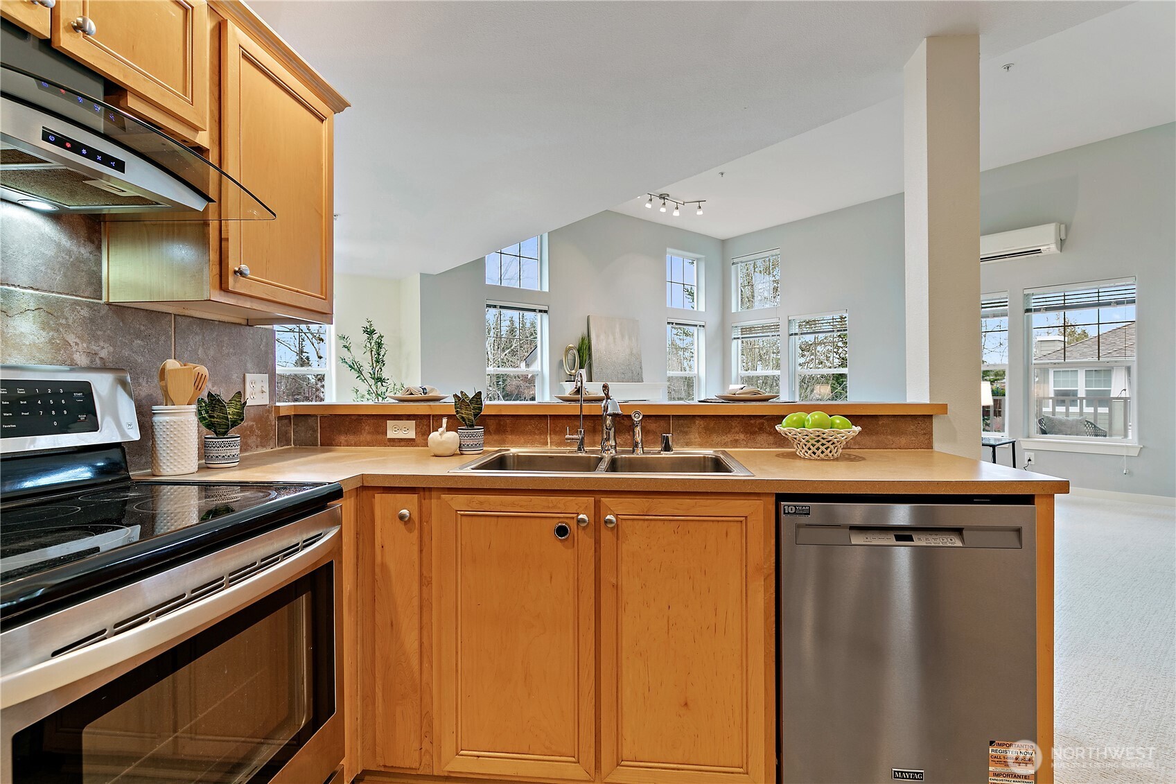 22639 NE Alder Crest Drive #202, Redmond, WA 98053