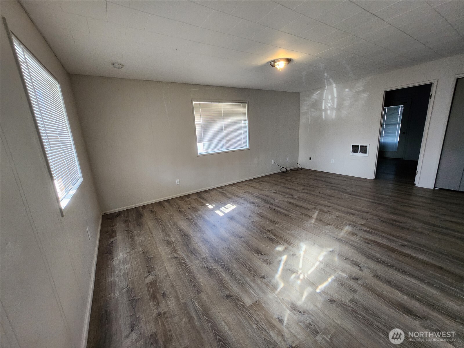 19 1st Street E, Tonasket, WA 98855