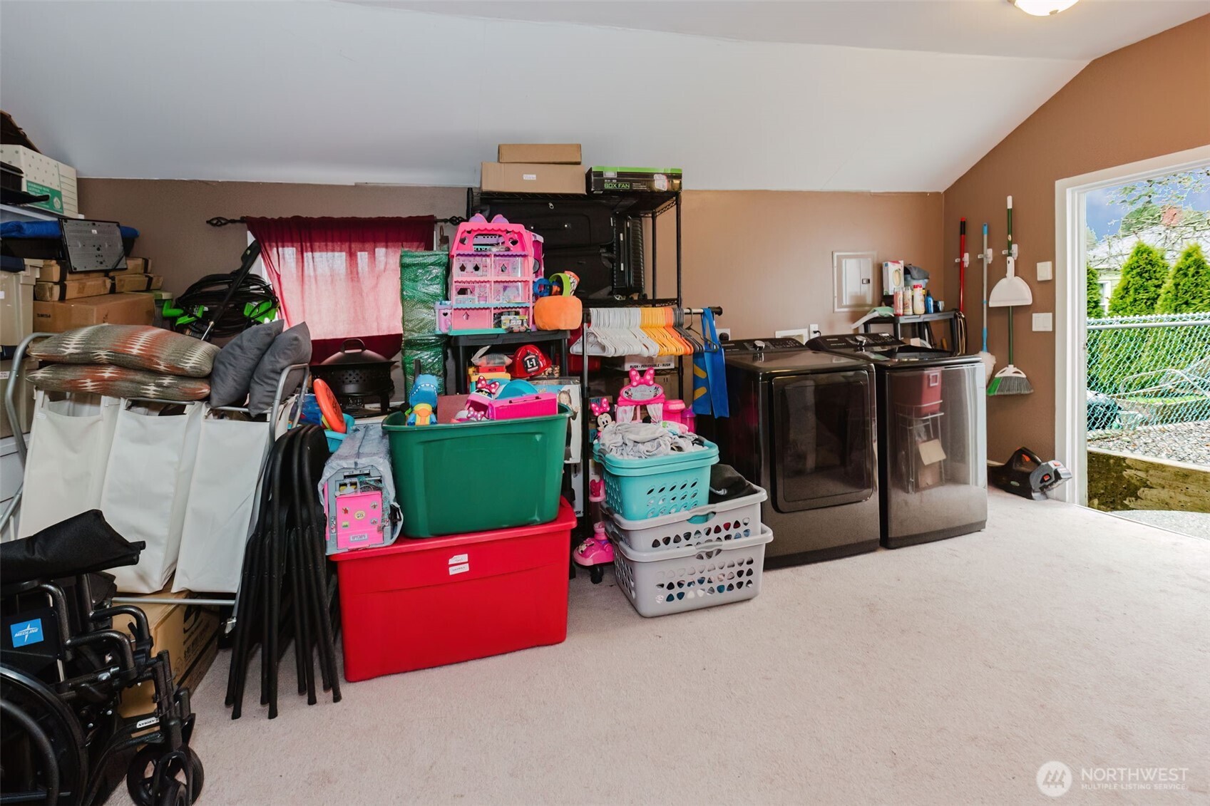 1342 N Montgomery Avenue , Bremerton, WA 98312