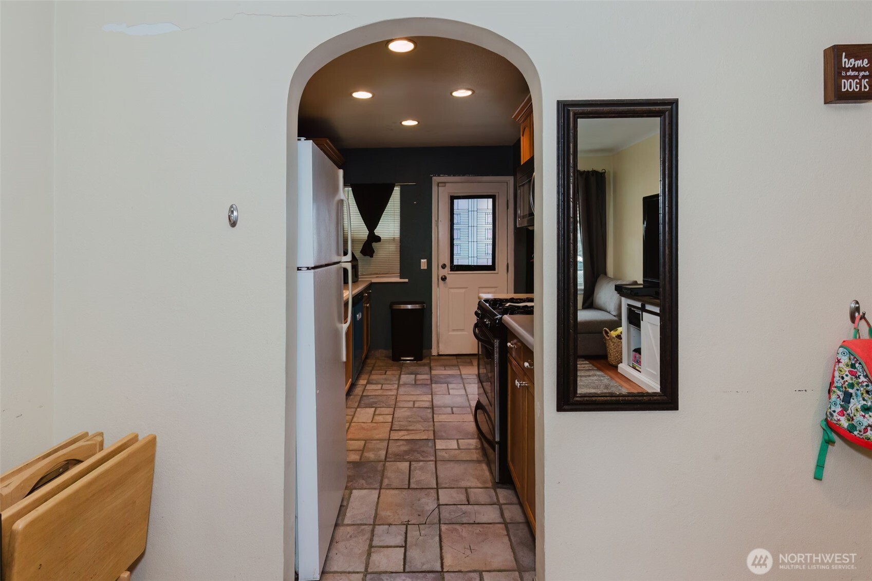 1342 N Montgomery Avenue , Bremerton, WA 98312