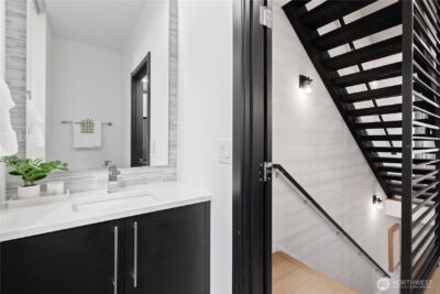 8613 23rd Avenue NE #B, Seattle, WA 98115 - Photo 11