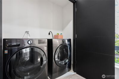 8613 23rd Avenue NE #B, Seattle, WA 98115 - Photo 26