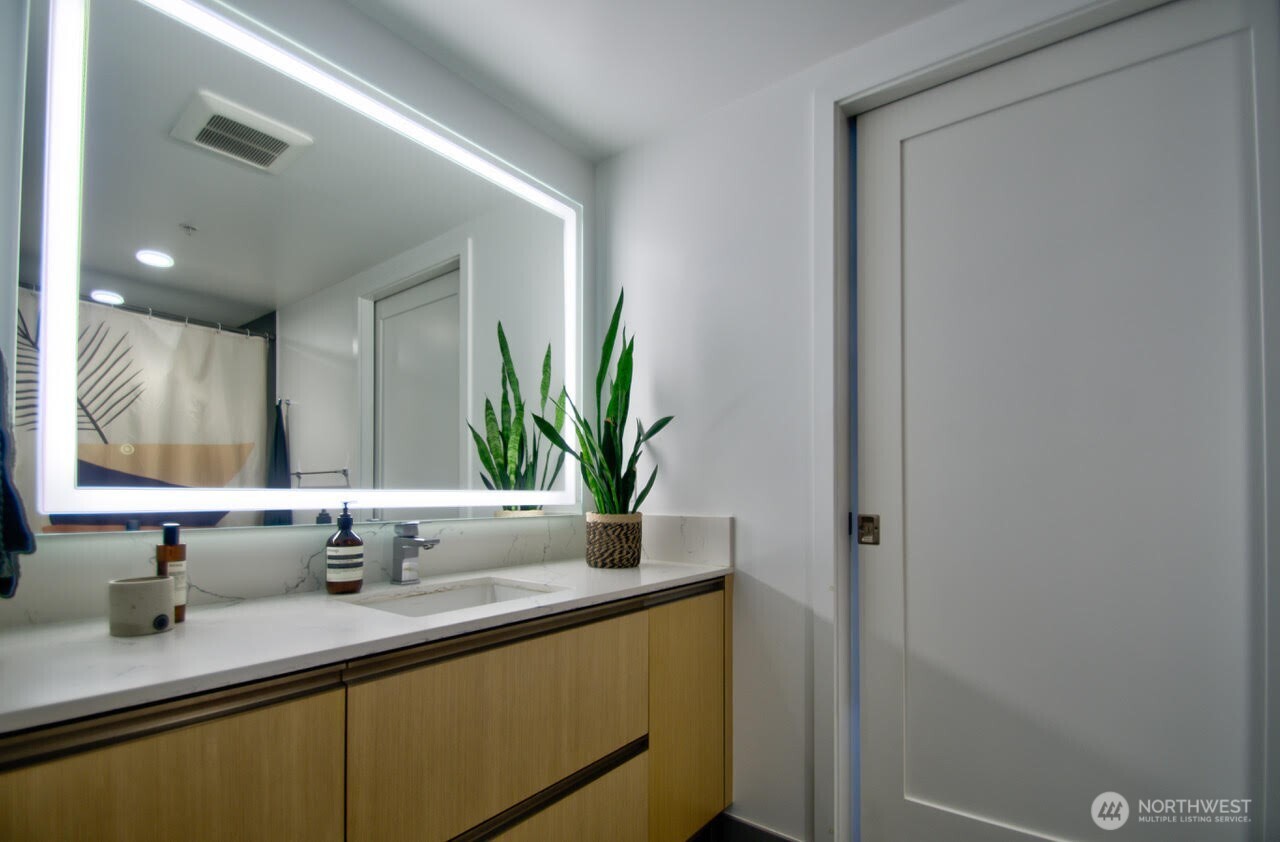 1808 Minor Avenue #1700, Seattle, WA 98101