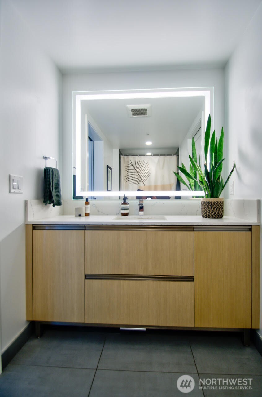 1808 Minor Avenue #1700, Seattle, WA 98101