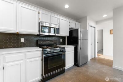 1110 15th Avenue SW, Puyallup, WA 98371 - Photo 11