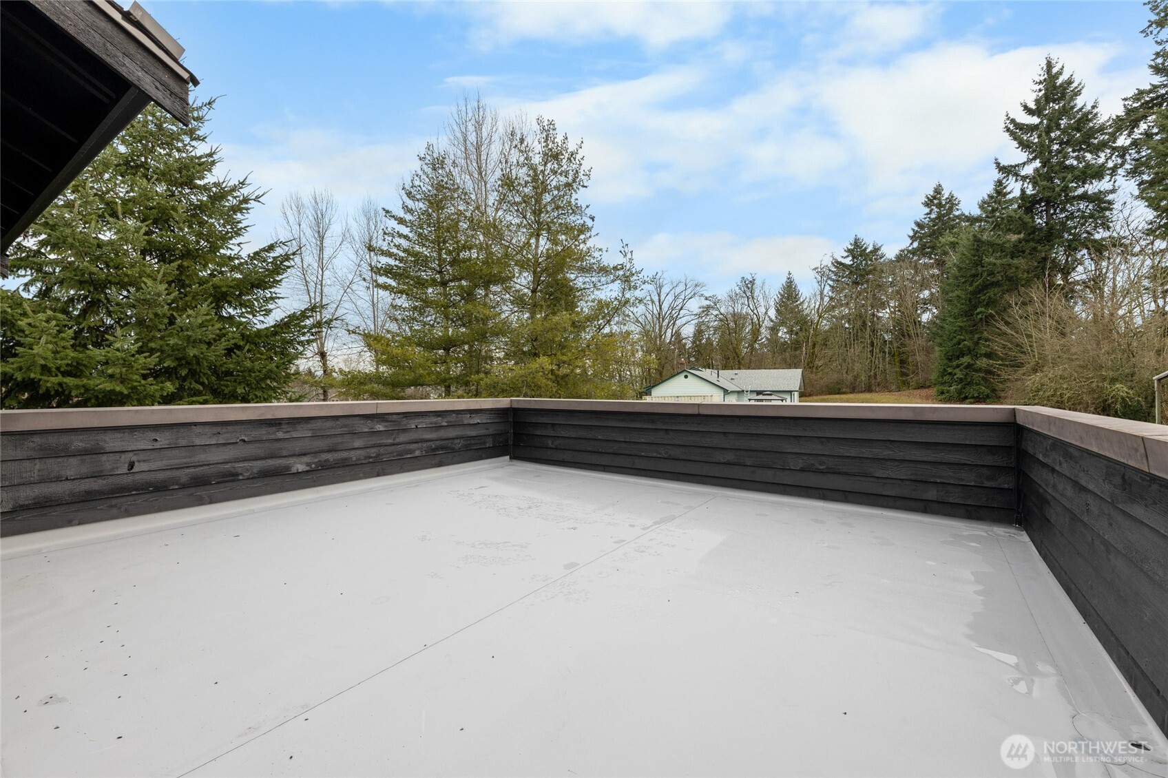 1110 15th Avenue SW, Puyallup, WA 98371