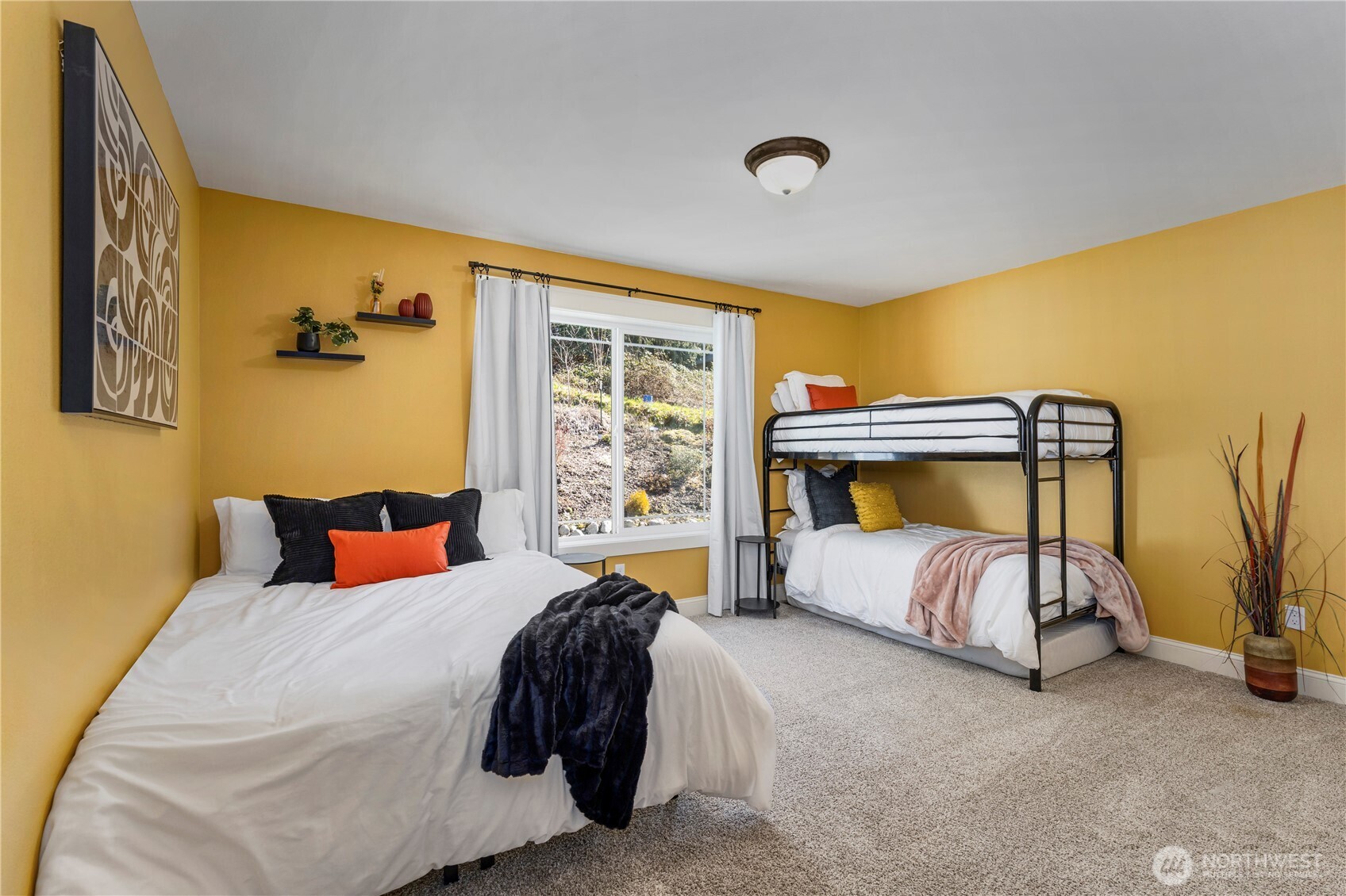 31 E Cove View Drive , Belfair, WA 98528-9508