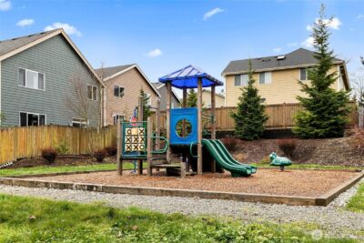 110 204th Place SW, Lynnwood, WA 98036 - Photo 31