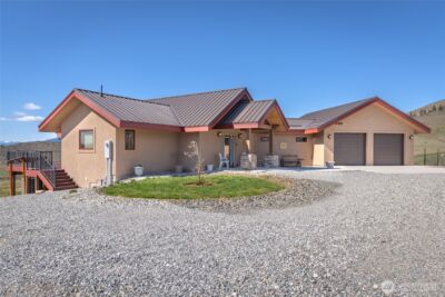 383 Foggy Canyon Road , Manson, WA 98831