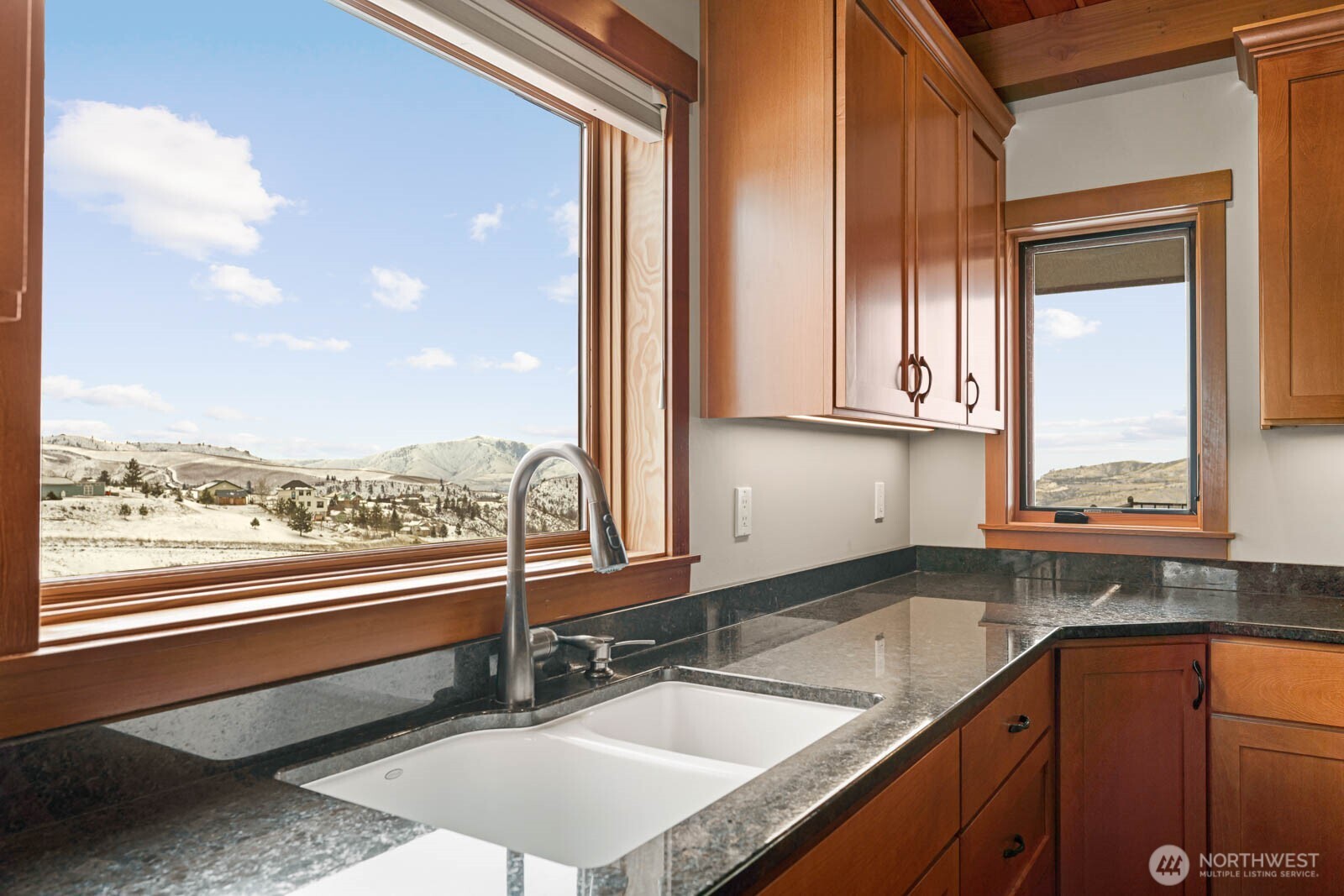 383 Foggy Canyon Road , Manson, WA 98831