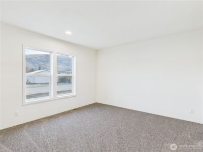 401 2nd Street SW, Rock Island, WA 98850 - Photo 6