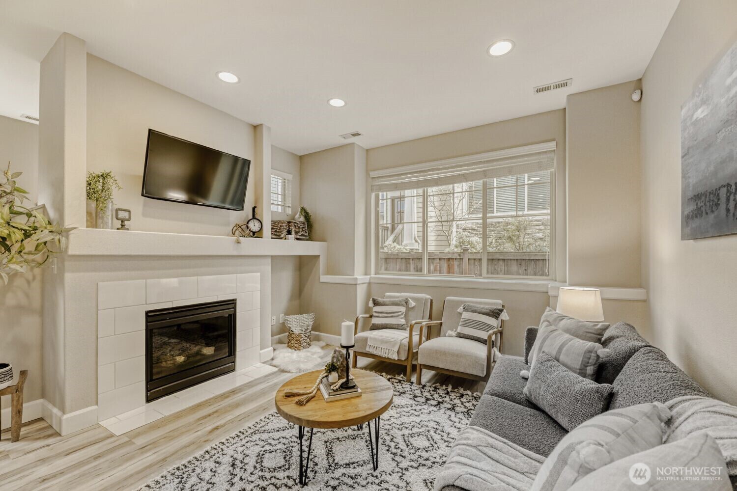 14513 15th Park W #A, Lynnwood, WA 98087