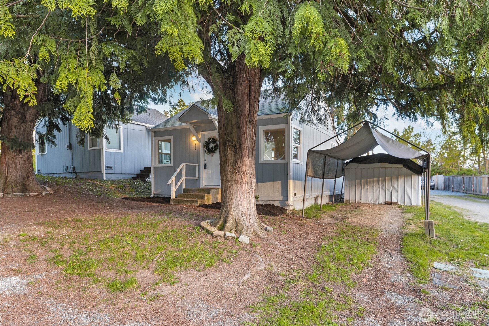 504 107th Street S, Tacoma, WA 98444