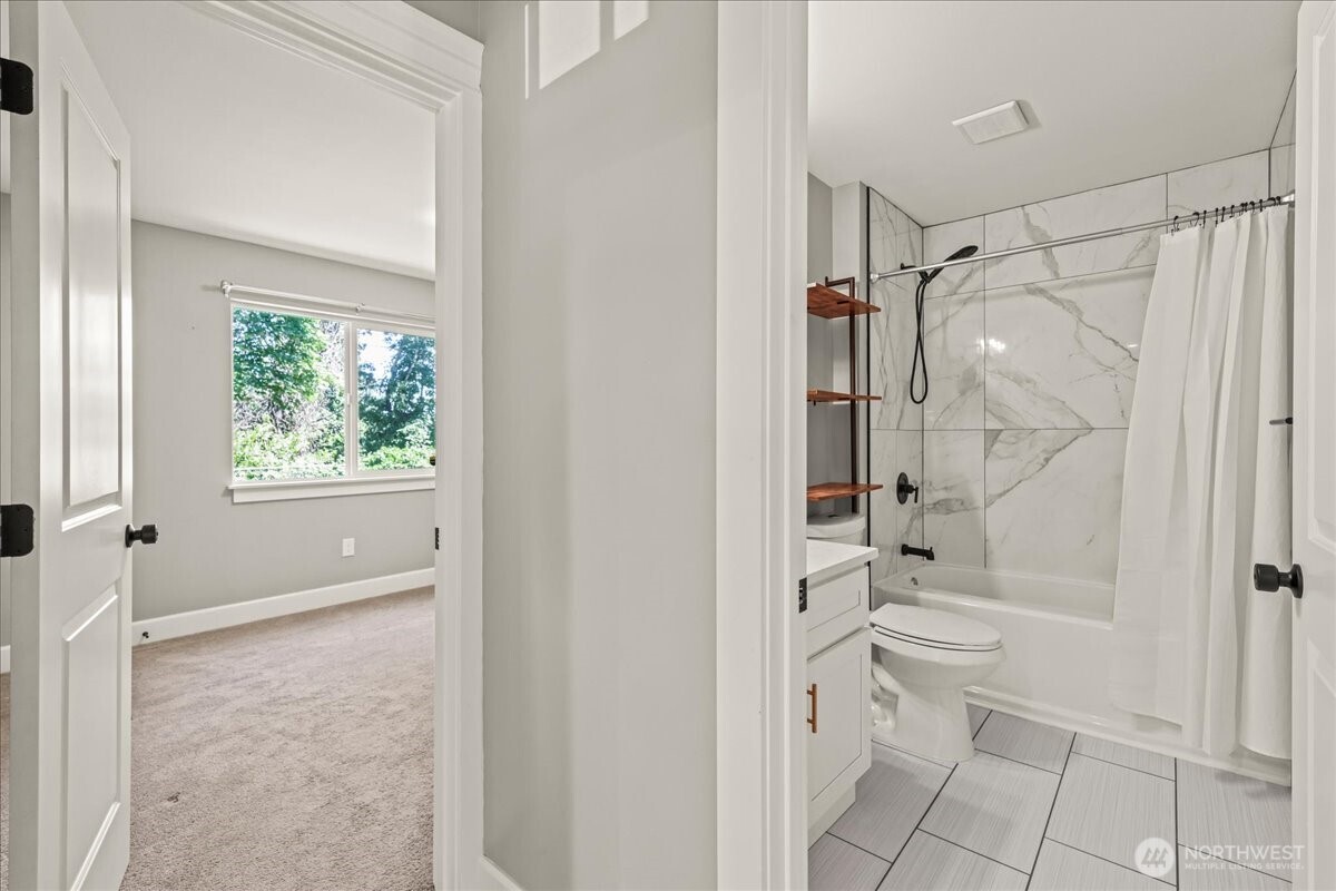 821 15th Street , Bremerton, WA 98337