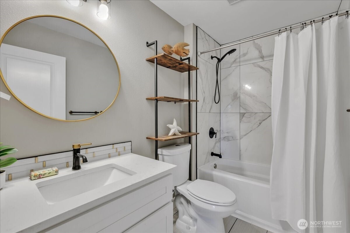 821 15th Street , Bremerton, WA 98337