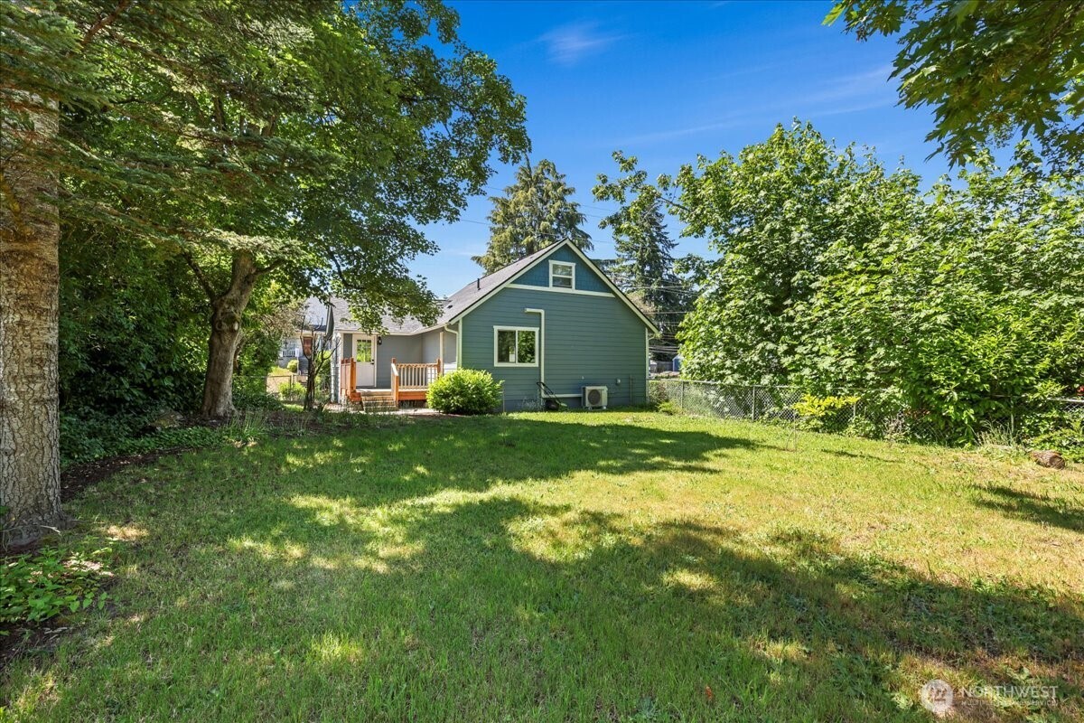 821 15th Street , Bremerton, WA 98337