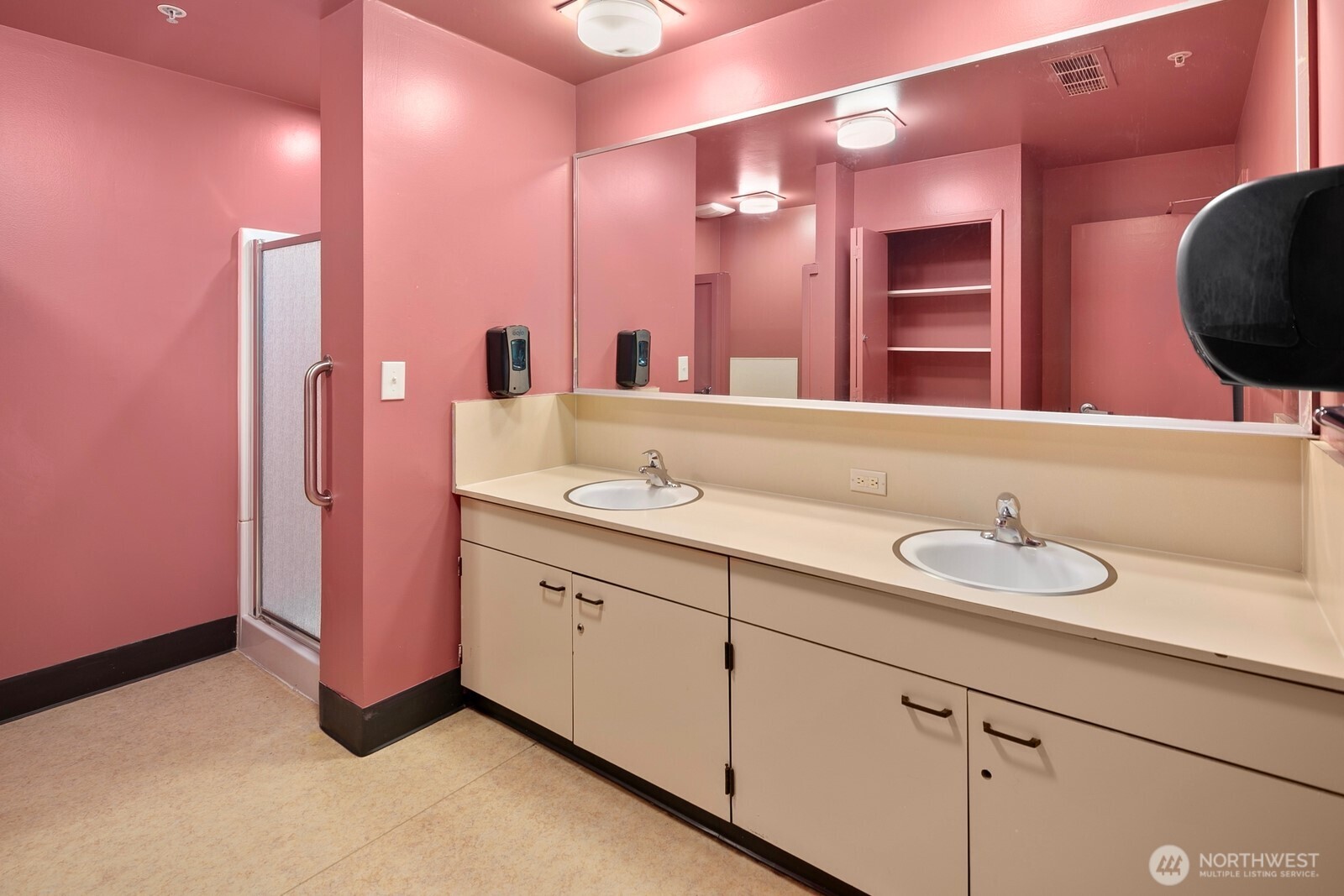 3601 NE 123rd Street , Seattle, WA 98125