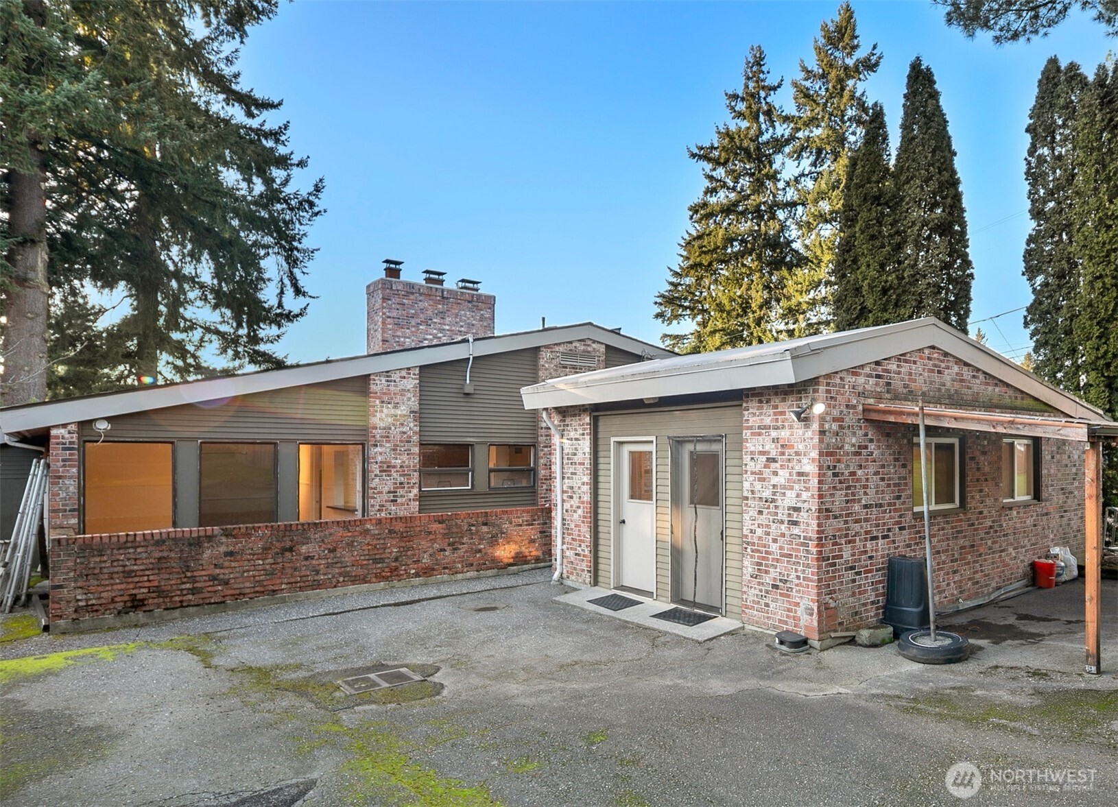 3601 NE 123rd Street , Seattle, WA 98125