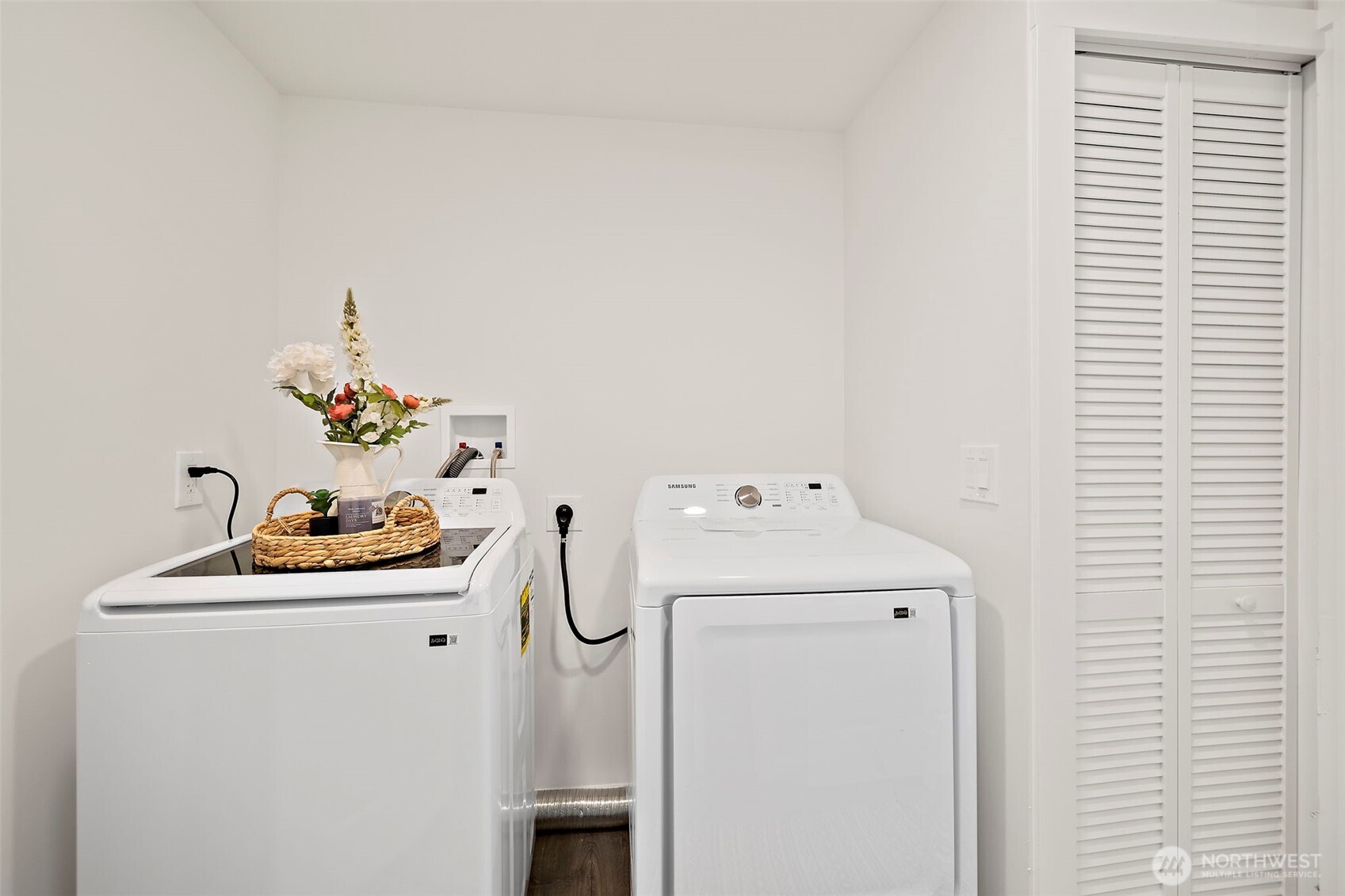 19309 127th Avenue NE, Bothell, WA 98011-2502