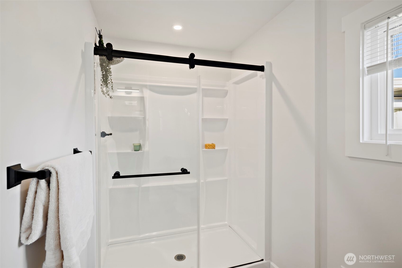 19309 127th Avenue NE, Bothell, WA 98011-2502