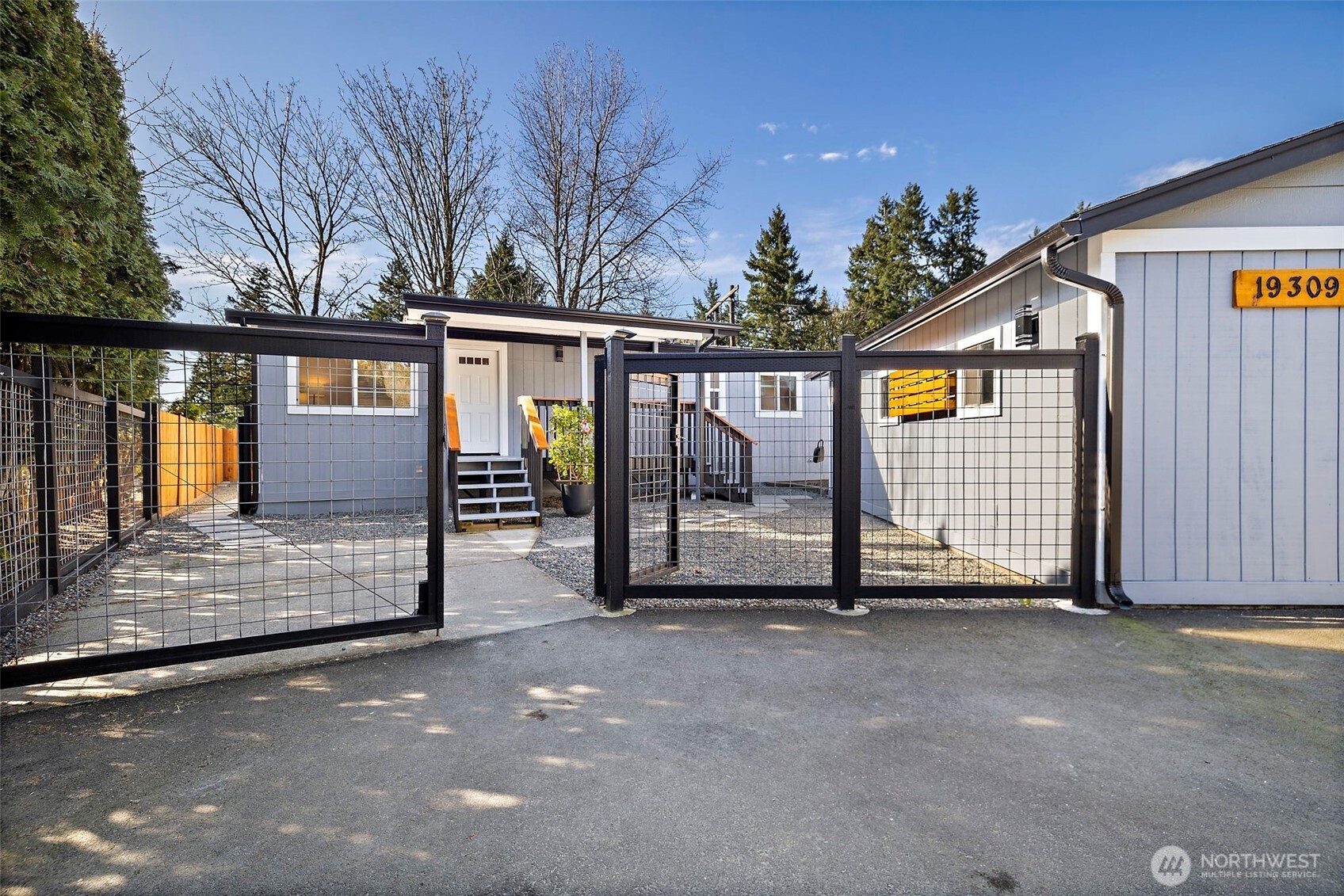 19309 127th Avenue NE, Bothell, WA 98011-2502