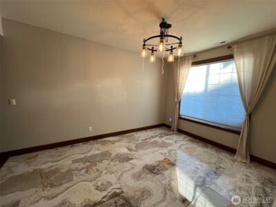 8715 185th Street Ct E, Puyallup, WA 98375 - Photo 3