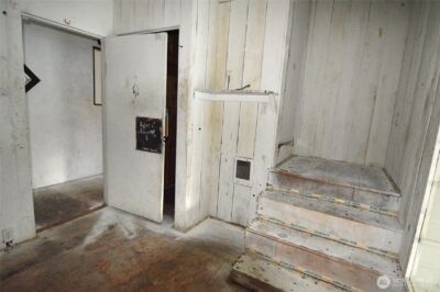 317 W King Street , Aberdeen, WA 98520 - Photo 30