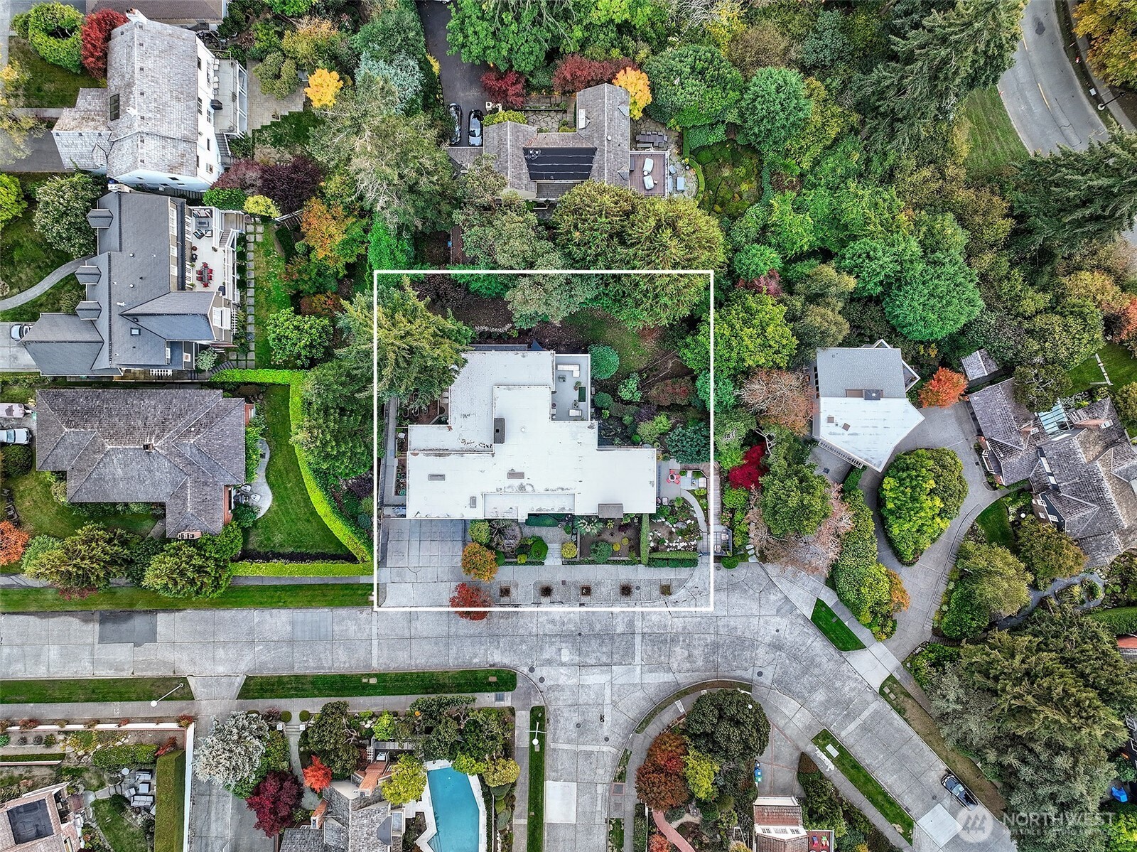 4221 W Armour Street , Seattle, WA 98199