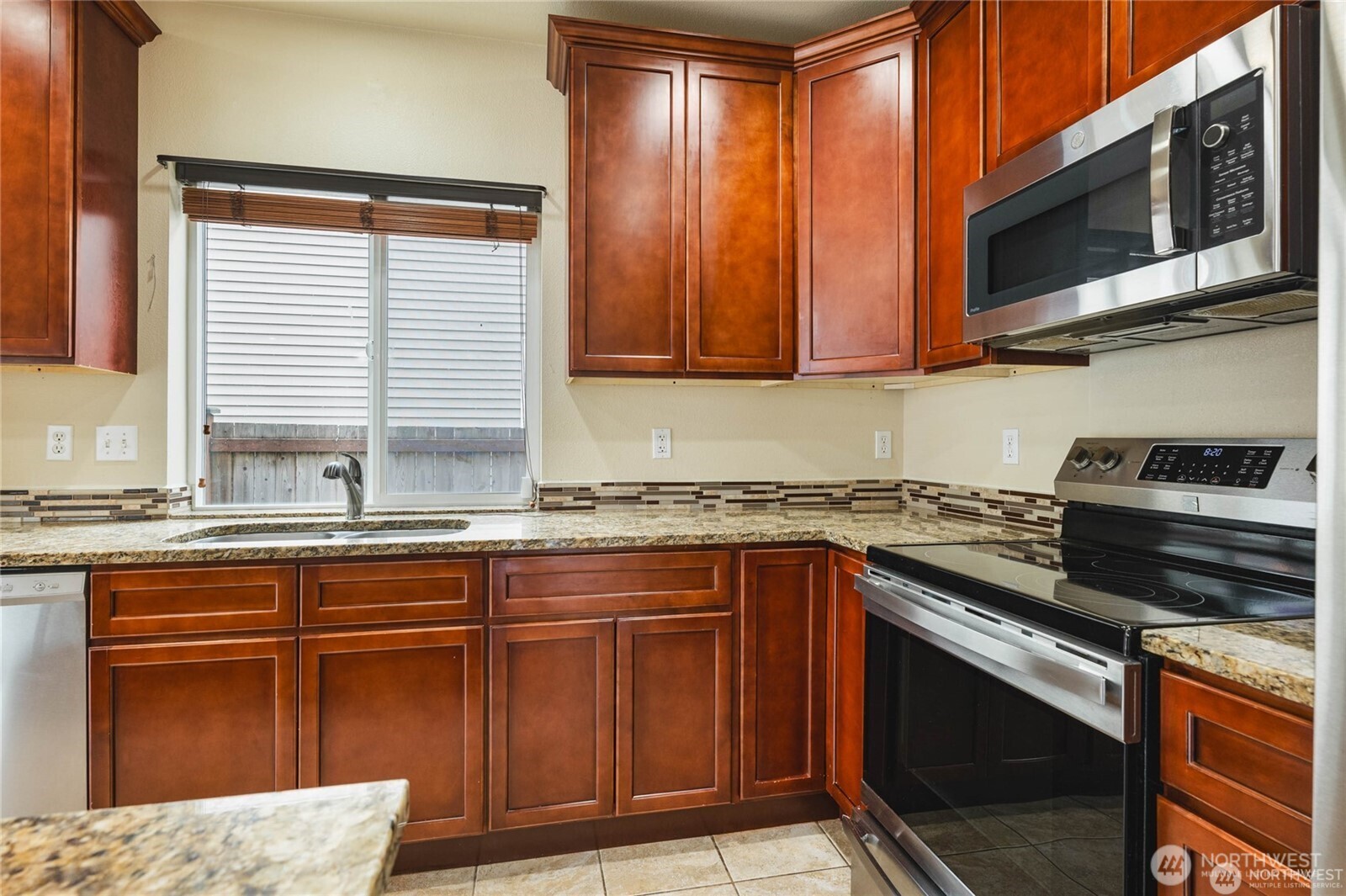 7615 198th Street E, Spanaway, WA 98387