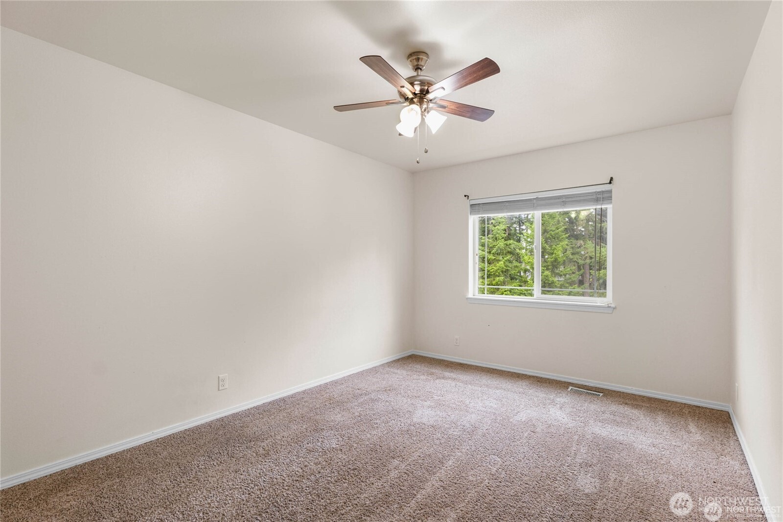 7615 198th Street E, Spanaway, WA 98387