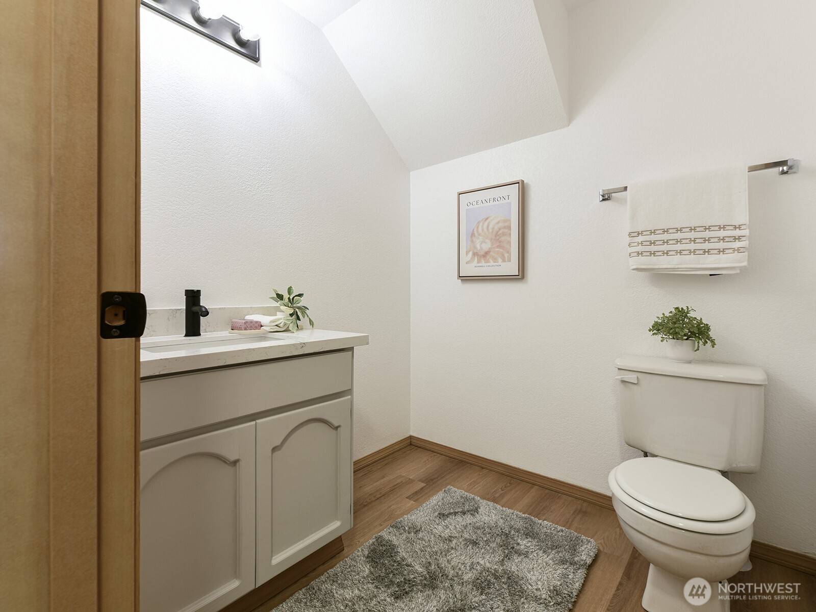 32516 20th Court SW, Federal Way, WA 98023