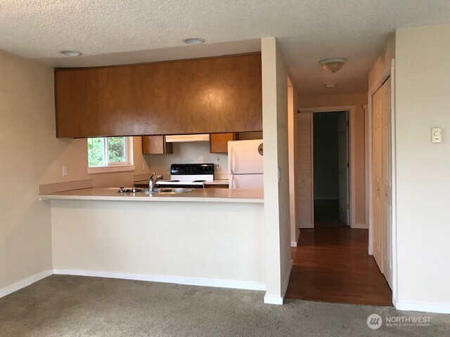 9719 Danwood Lane NW #3, Silverdale, WA 98383